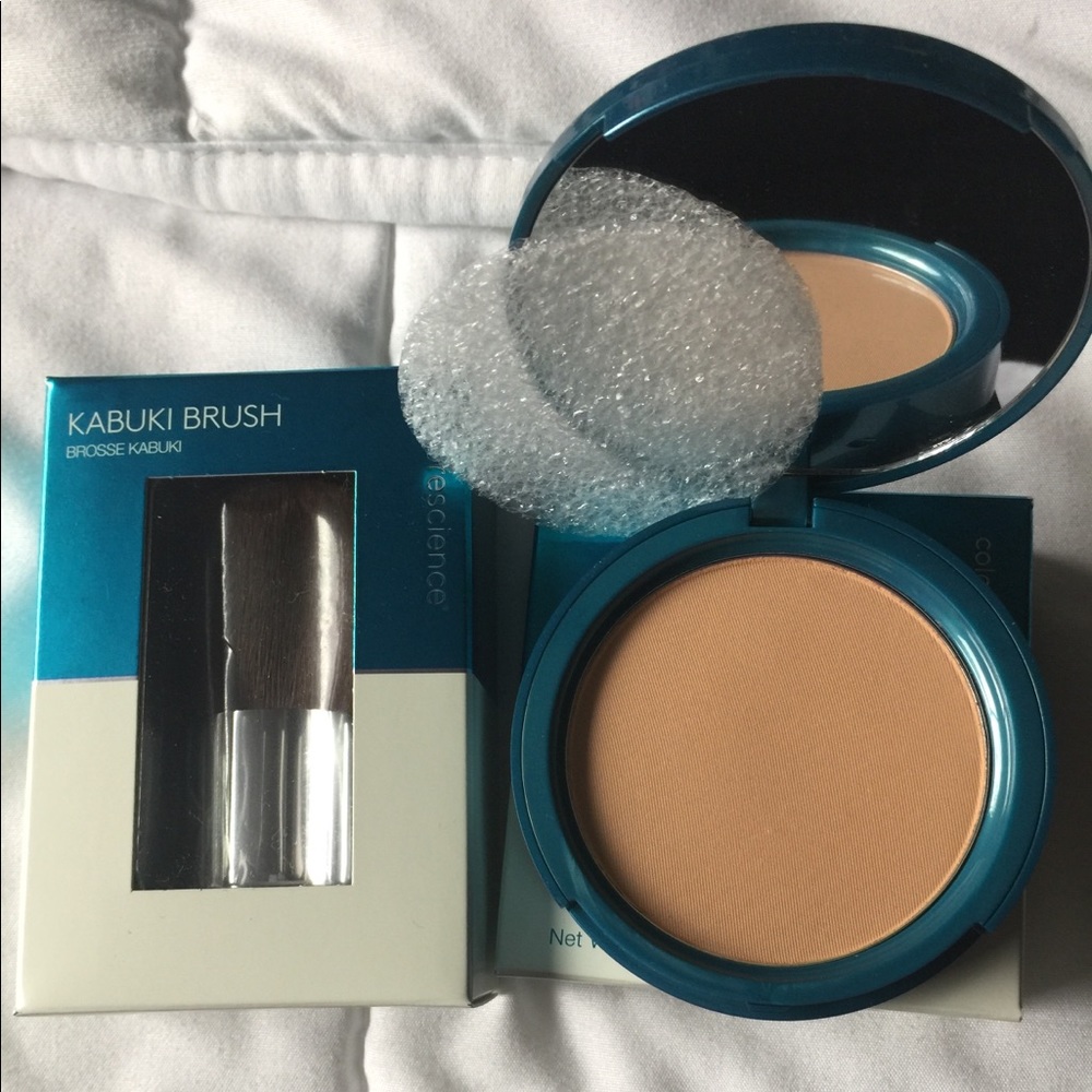 Colorscience Foundation Makeup